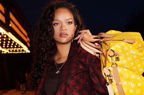 louis vuitton rihanna campaign|louis vuitton lv campaign.